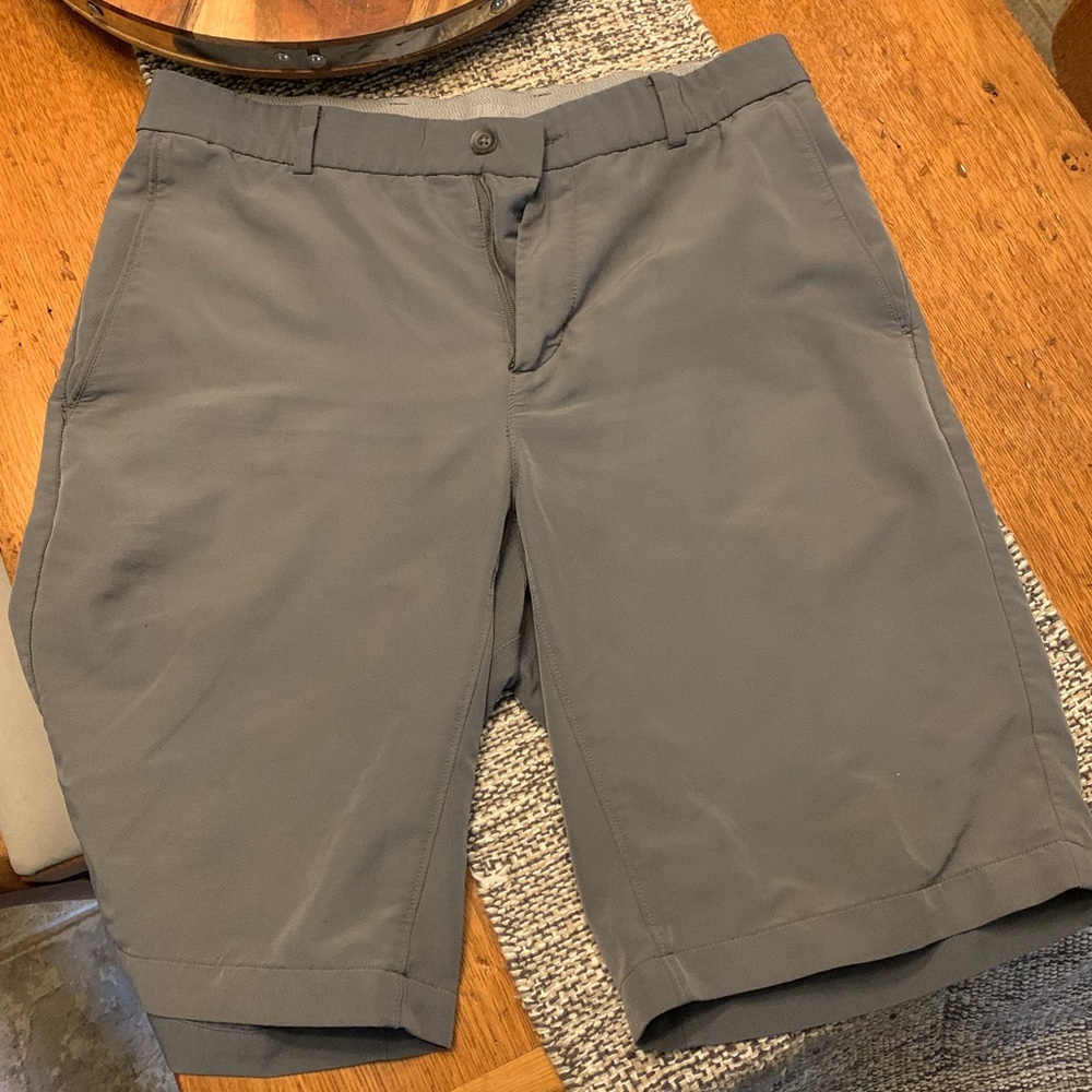 Men’s Nike Golf shorts (Dri-Fit)